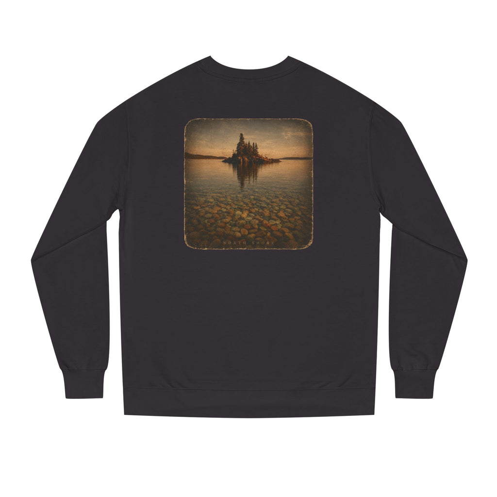 Vintage Lakeside Hoodie — Rustic Cabin Nature Graphic
